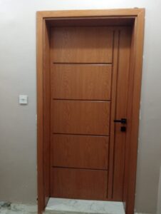 صباغ أبواب خشب بالكويت - 97670327 صباغ أبواب خشب بالكويت - 97670327 صباغ الكويت -- 97670327